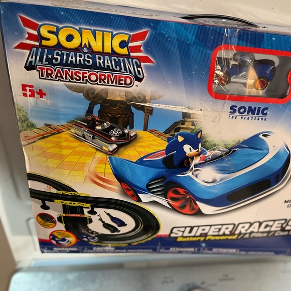 Sonic Stars Racing Transformed ,,Super Racing Set Batteries Powered. - Picture 3 of 7